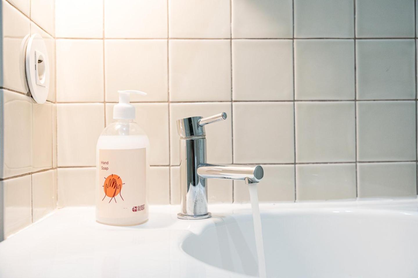 Guestready - Tela Dobravel Em Cedofeita Apartman Porto Kültér fotó